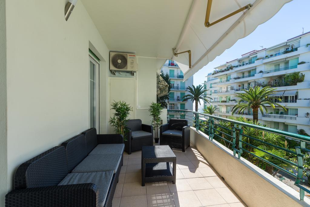 Nice Beach - Promenade Des Anglais Екстер'єр фото